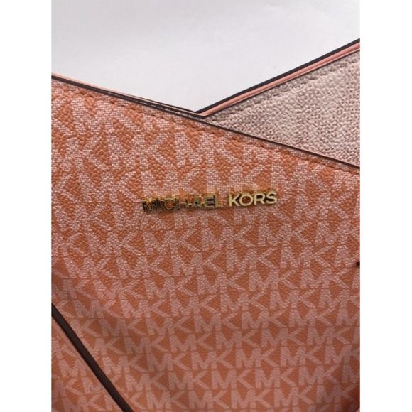 Michael Kors Jet Set Large Color Blcok Logo Coated Canvas Shoulder Bag - Picture 8 of 11